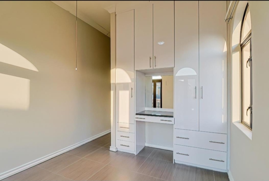 3 Bedroom Property for Sale in Ifafi North West